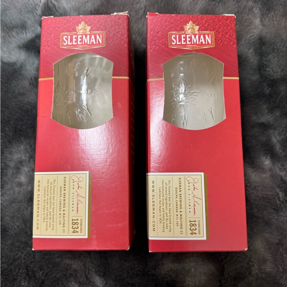 Sleeman brewery emboss beer glasses
